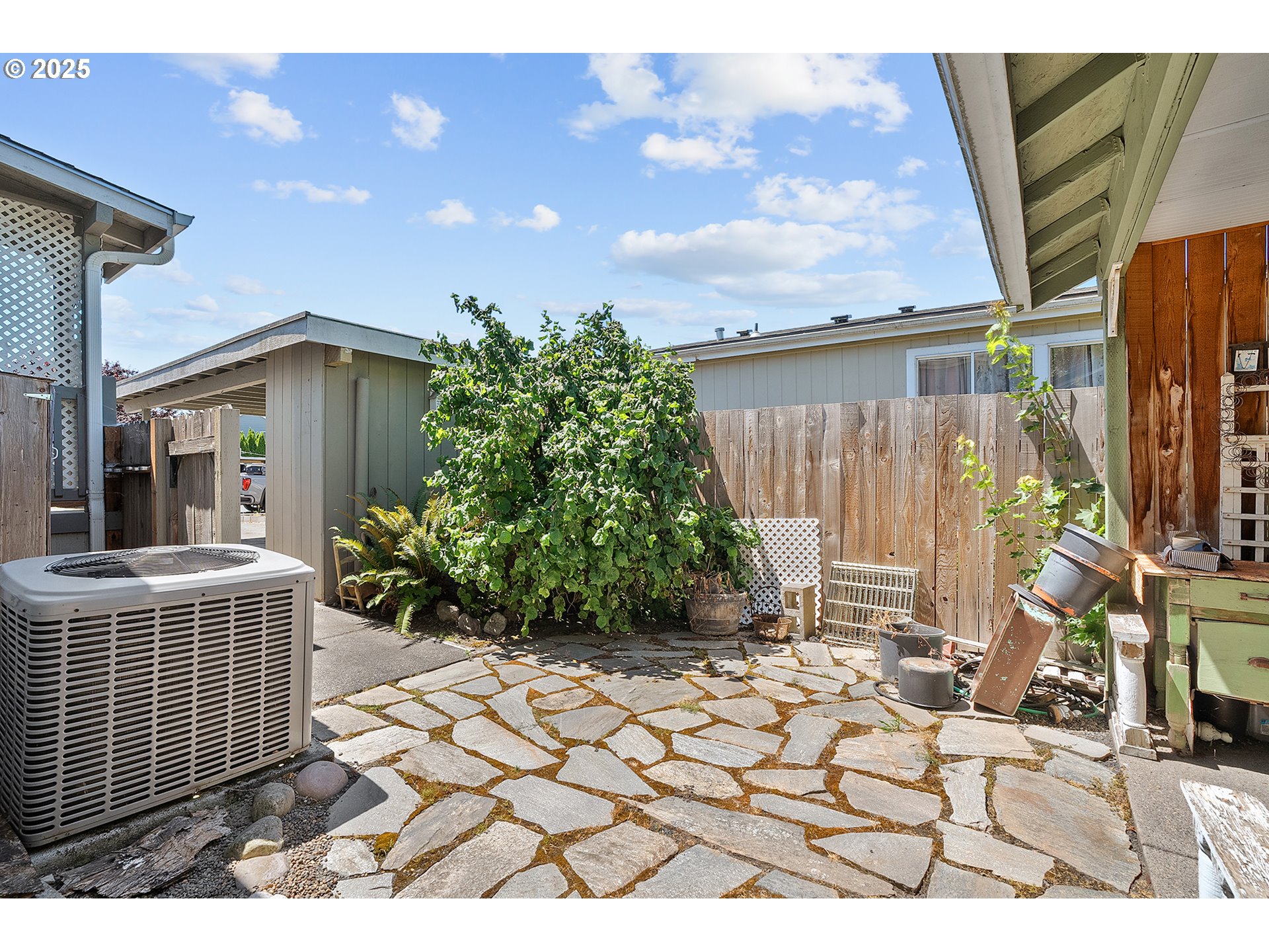 830 North Main Street, Unit 1 Mount Angel, OR 97362 - Photo 28 of 35 Gallery Image 28