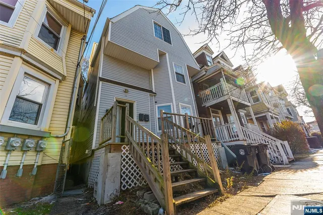 $625,000 | 152 South 10th Street, Newark, NJ 07107