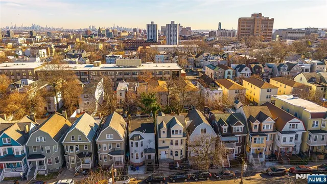 $625,000 | 152 South 10th Street, Newark, NJ 07107