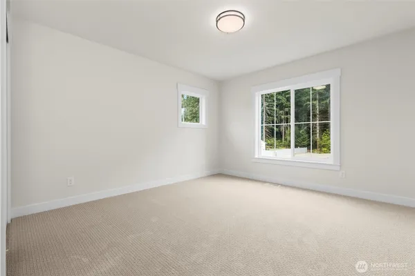 $1,099,950 | 1617 Lockridge Loop East, Enumclaw, WA 98022
