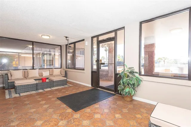 $235,000 | 3370 Ocean Shore Boulevard, Unit 4060, Ormond Beach, FL 32176