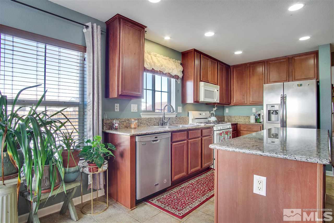 8915 Yeager Street Reno, NV 89506 - Photo 8 of 20 Photo 8