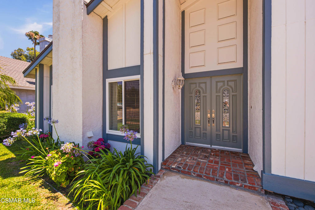 2720 Goldfield Place Simi Valley, CA 93063 - Photo 4 of 37