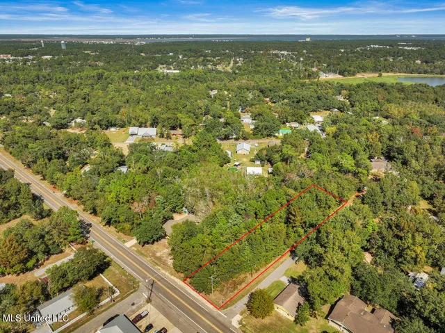 $59,000 | Nicholson Ave Avenue, Waveland, MS 39576