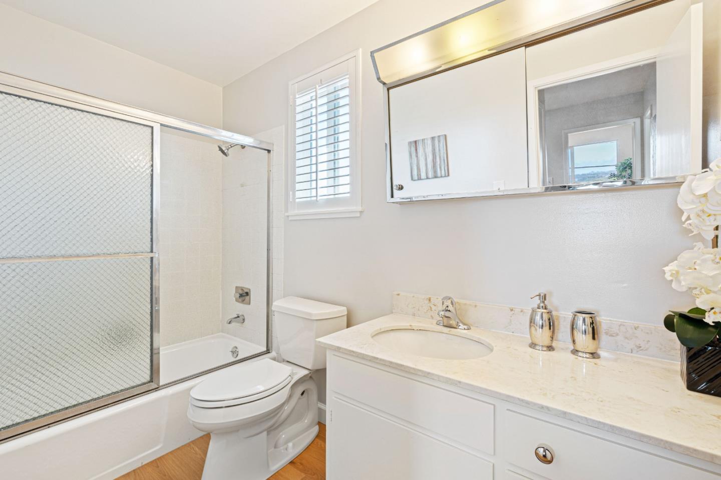 1064 Springfield Drive Millbrae, CA 94030 - Photo 18 of 28