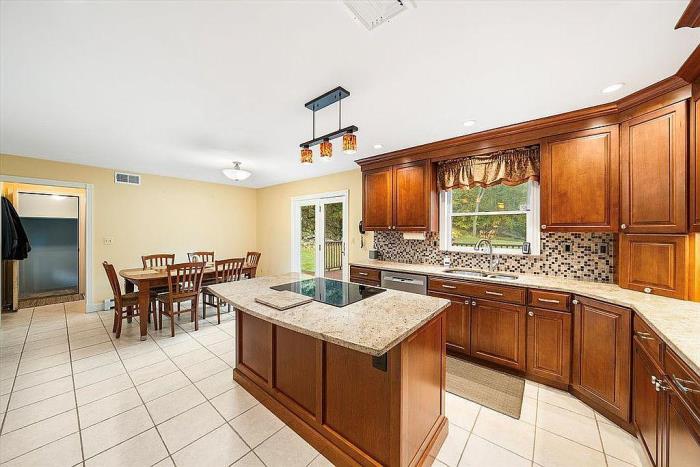 46 Brookview Drive Monroe, NY 10950 - Photo 35 of 75