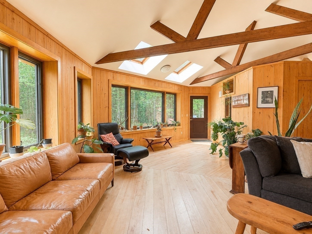 90 Patterson Road Worthington, MA 01098 - Photo 6 of 41
