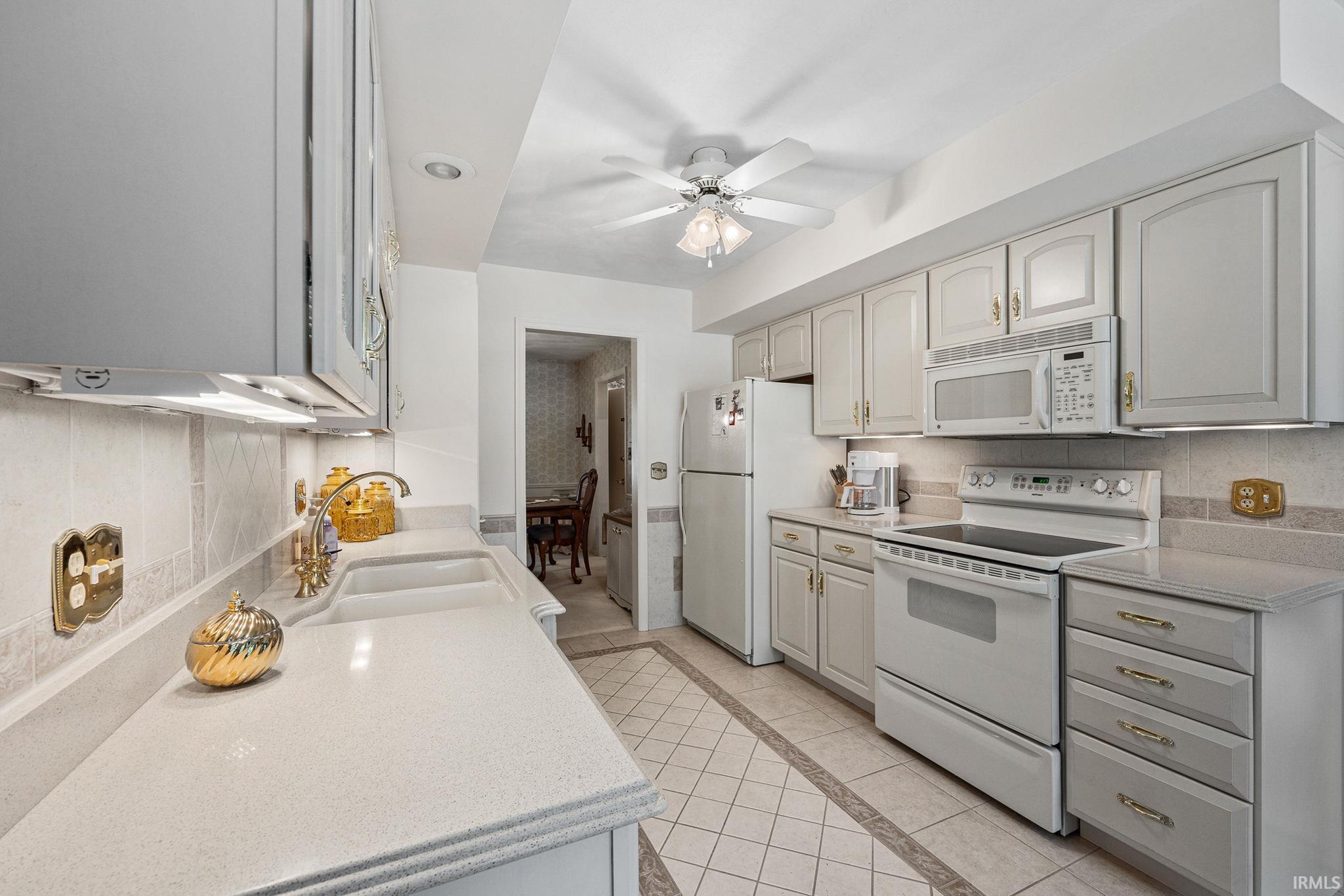 55655 Birch Road Osceola, IN 46561 - Photo 9 of 35 Gallery Image 9