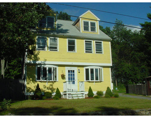 67 Lake Attitash Road Amesbury, MA 01913 - Photo 1 of 4 Gallery Image 1