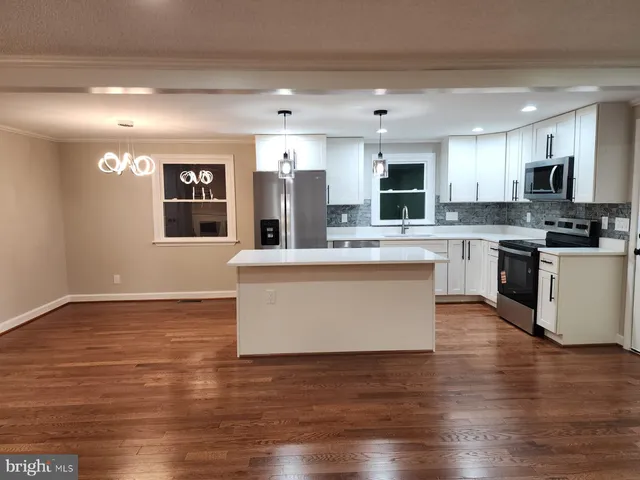 $479,786 | 24676 Old 3 Notch Road, Hollywood, MD 20636