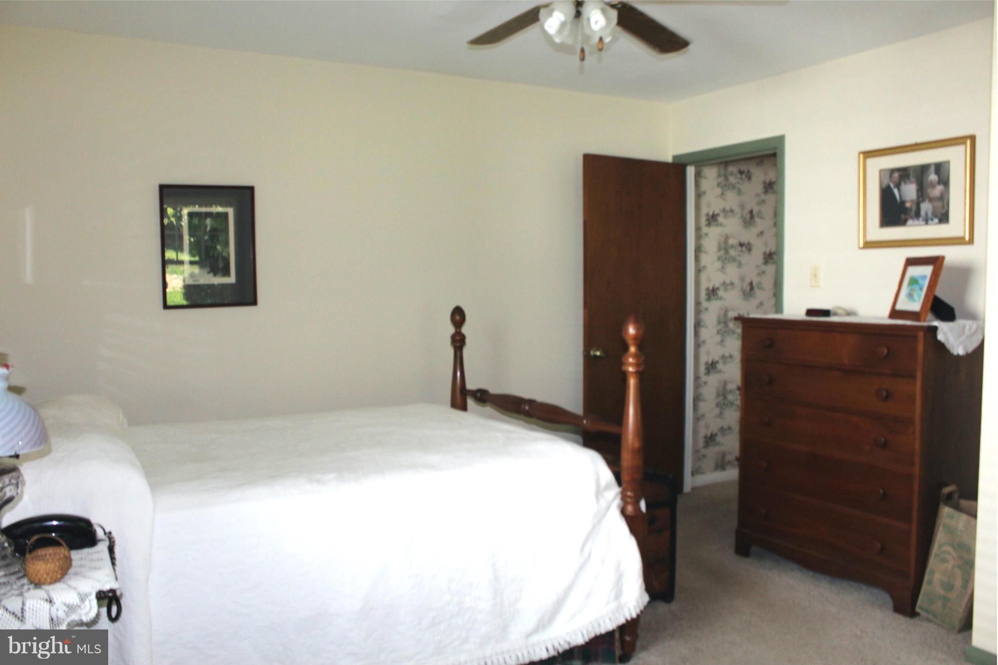 5644 Wilson Road Marshall, VA 20115 - Photo 11 of 28 Bedroom