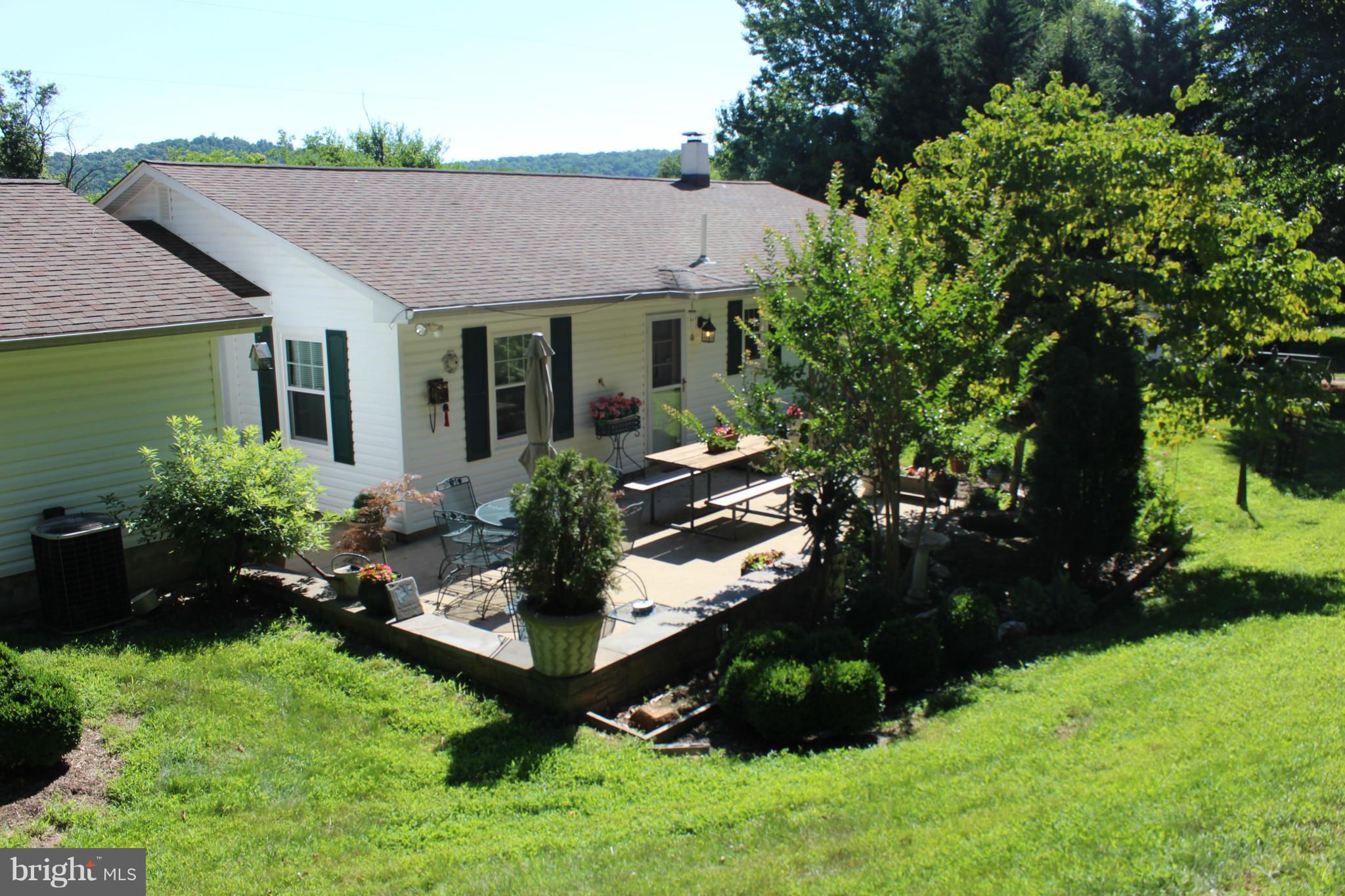 5644 Wilson Road Marshall, VA 20115 - Photo 22 of 28 Exterior (Rear)