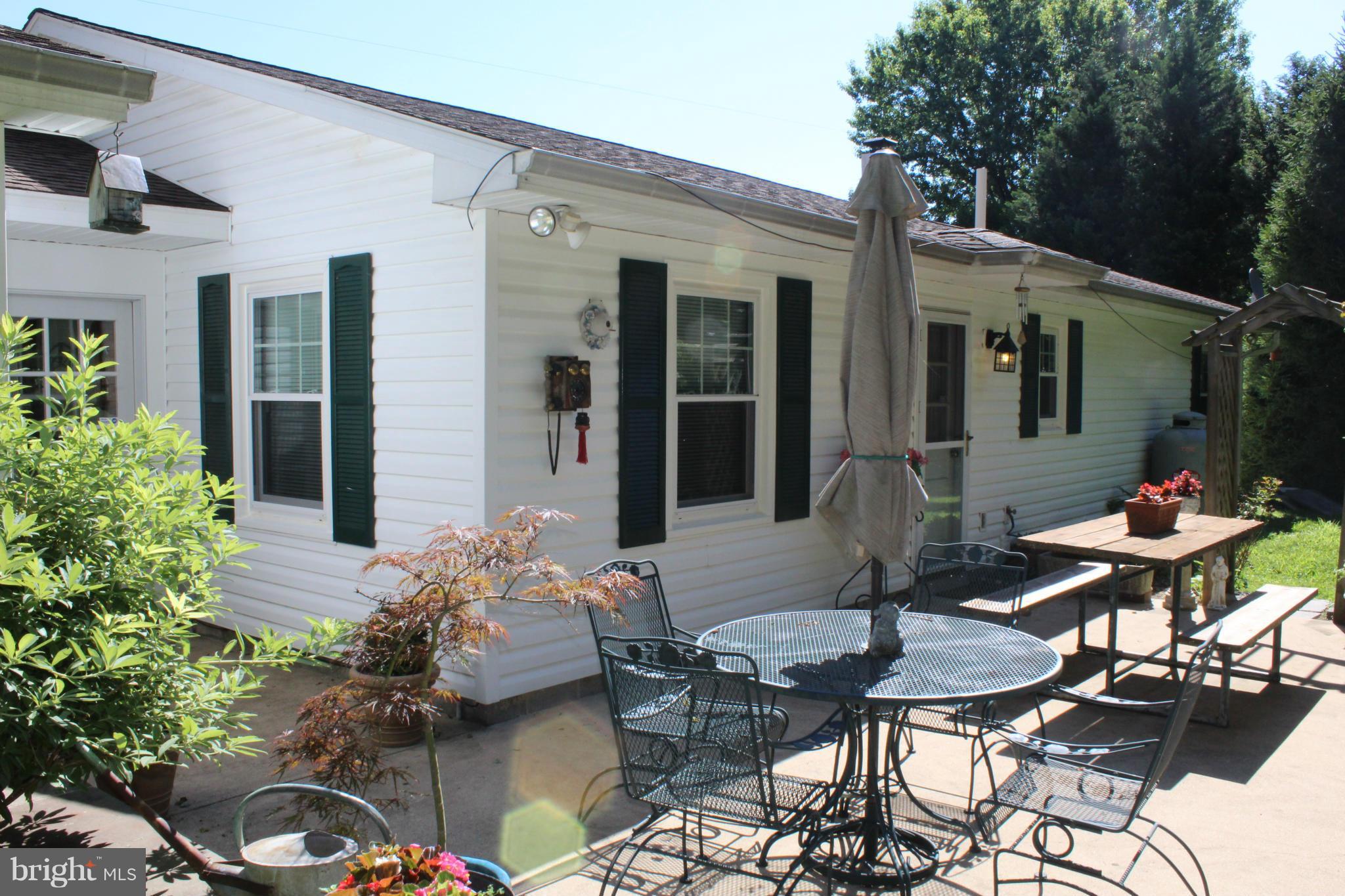 5644 Wilson Road Marshall, VA 20115 - Photo 27 of 28 Exterior (Rear)