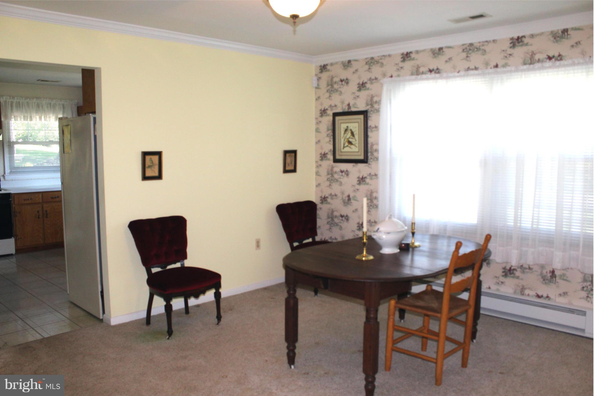 5644 Wilson Road Marshall, VA 20115 - Photo 4 of 28 Dining Room