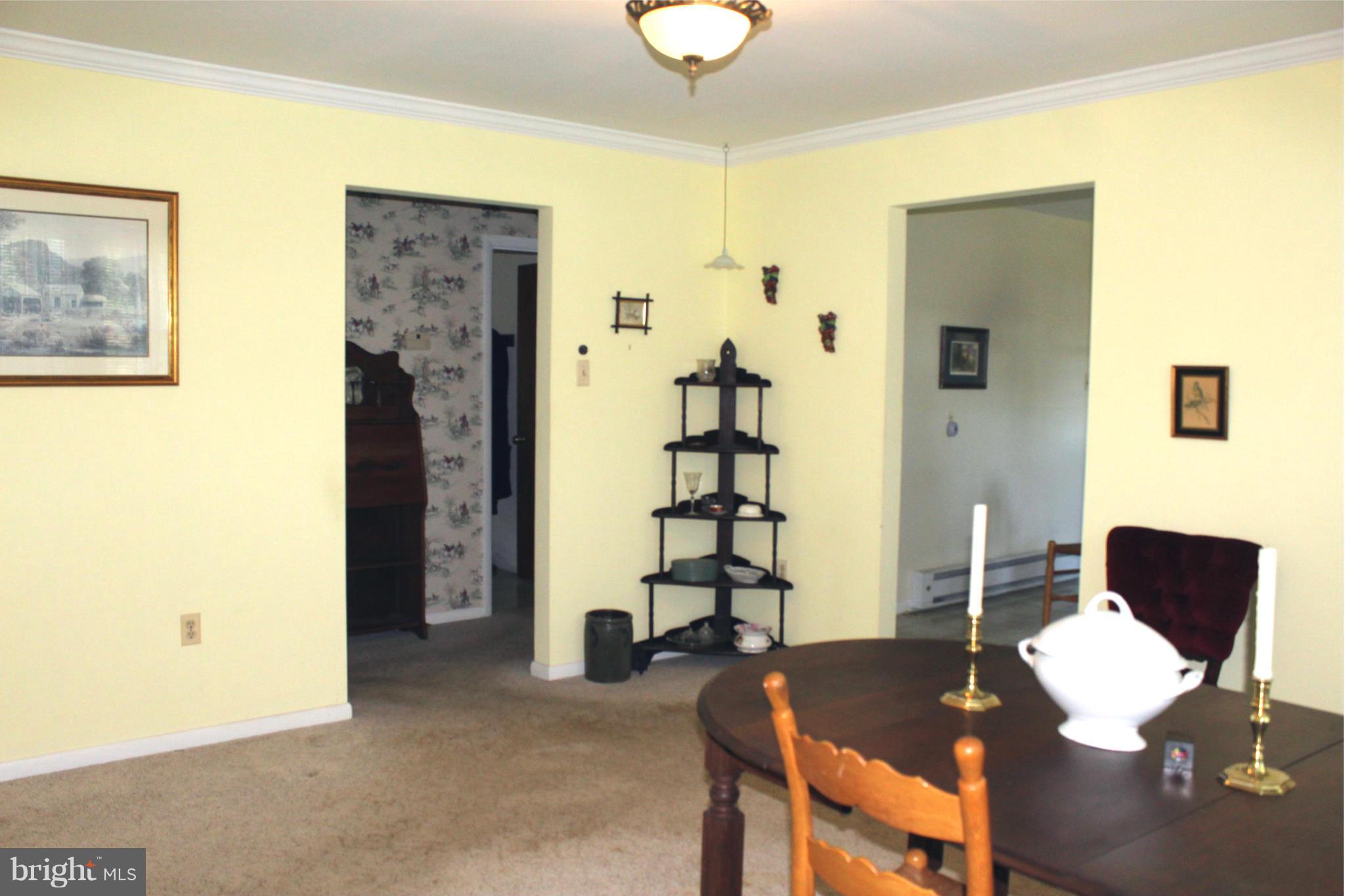 5644 Wilson Road Marshall, VA 20115 - Photo 5 of 28 Dining Room