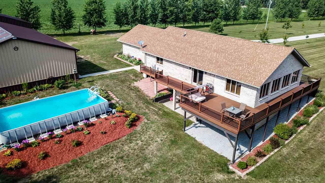 4805 North Lakeshore Road Deckerville, MI 48427 - Photo 10 of 50 31356262-9.JPG