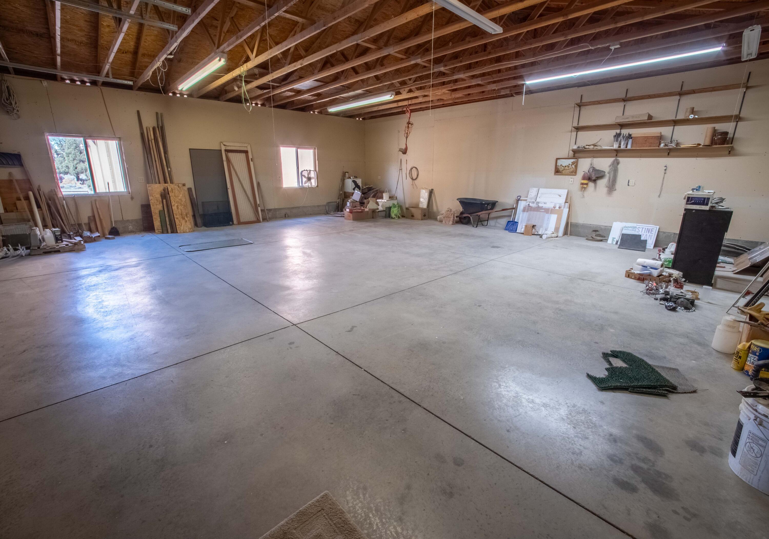 60965 Ward Road Bend, OR 97702 - Photo 44 of 50 60965-WARD-RD-SML-66