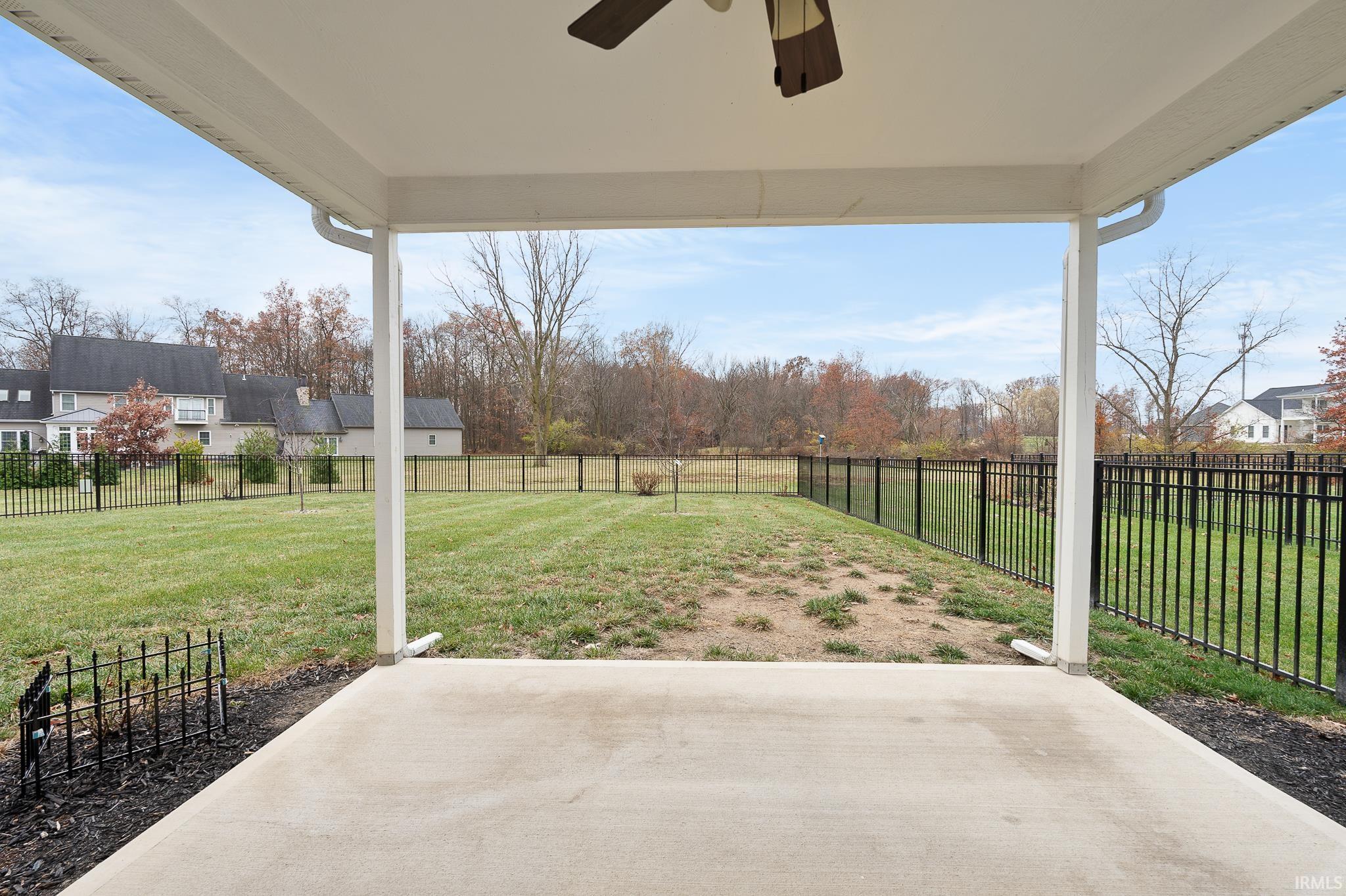 10328 Fieldlight Boulevard Fort Wayne, IN 46835 - Photo 31 of 36