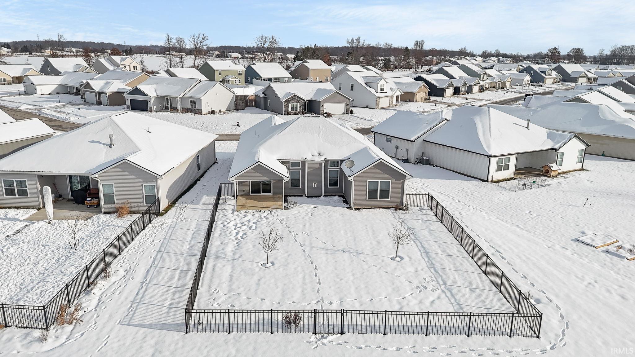 10328 Fieldlight Boulevard Fort Wayne, IN 46835 - Photo 33 of 36