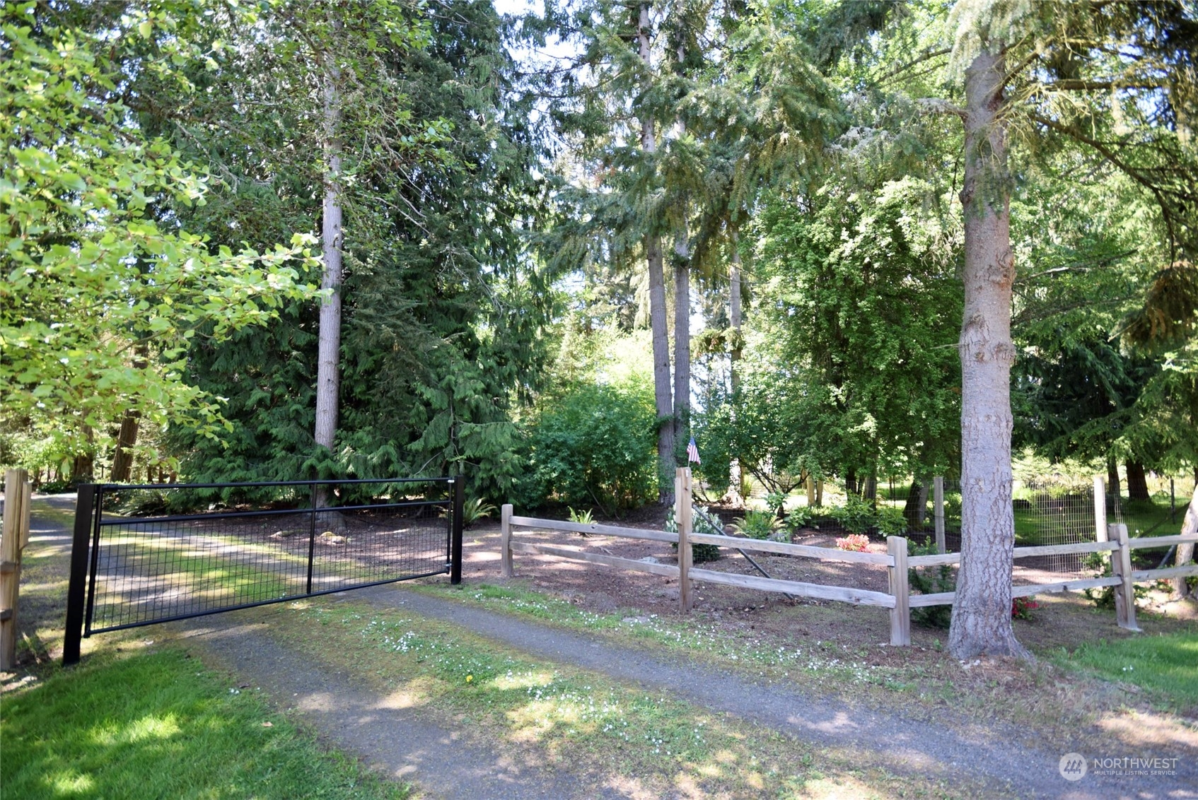 302 Spring Road Port Angeles, WA 98362 - Photo 3 of 39 Gallery Image 3