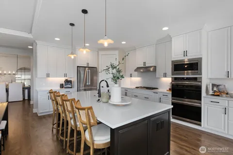 $2,499,950 | 23308 70th Street East, Buckley, WA 98321