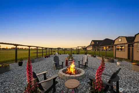$2,499,950 | 23308 70th Street East, Buckley, WA 98321