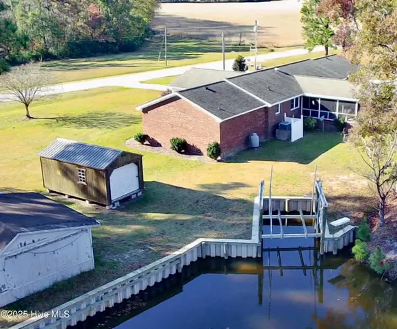 $520,000 | 16 Port Side Lane, Belhaven, NC 27810