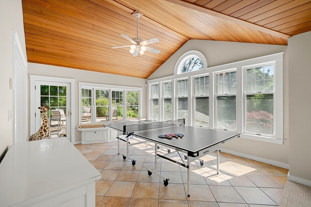 69 Gale Road Swampscott, MA 01907 - Photo 21 of 42