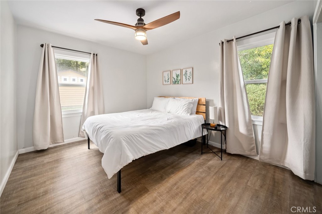 104 16th Street Paso Robles, CA 93446 - Photo 20 of 40 a bedroom with a bed and a window