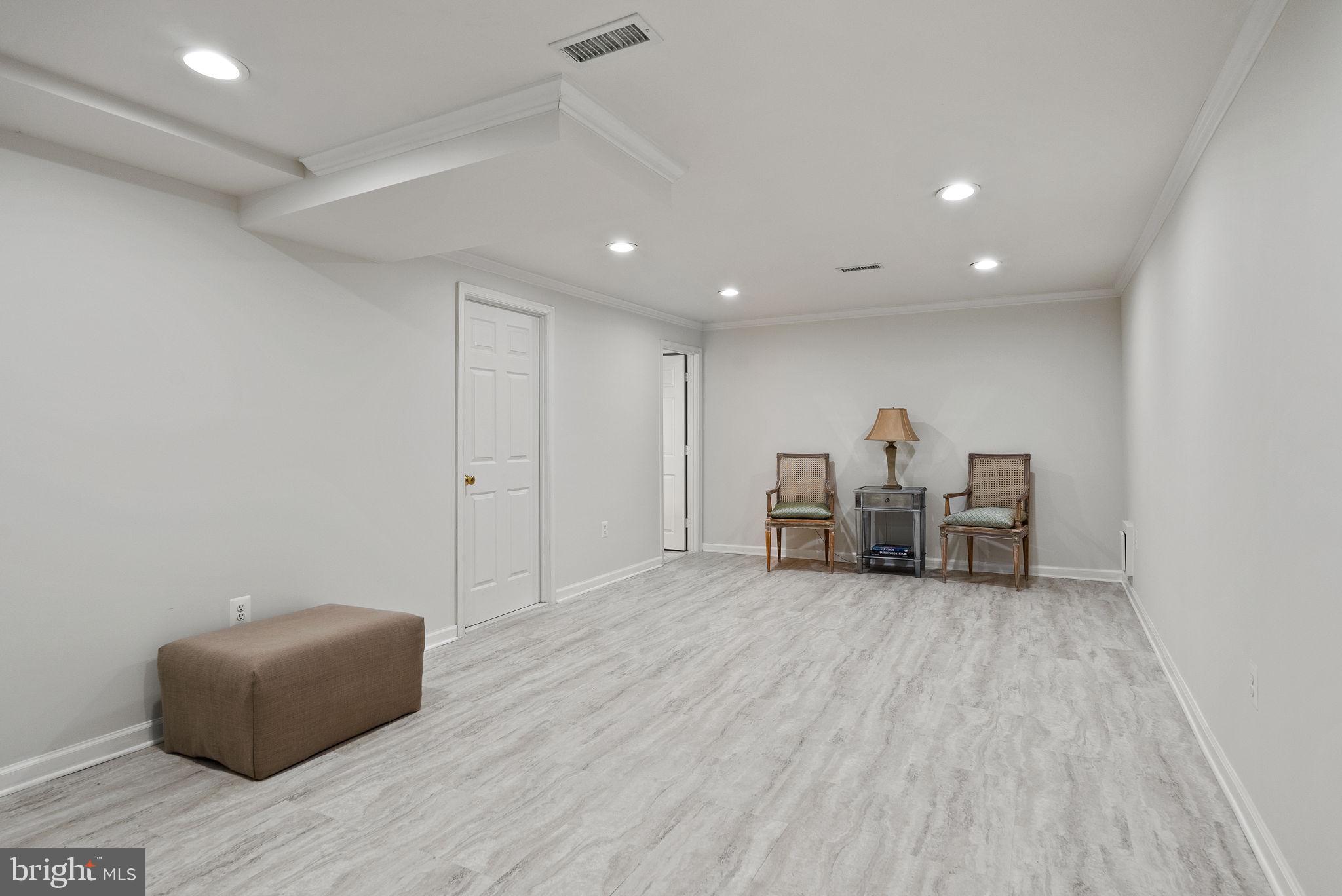 741 Ridge Drive McLean, VA 22101 - Photo 33 of 41