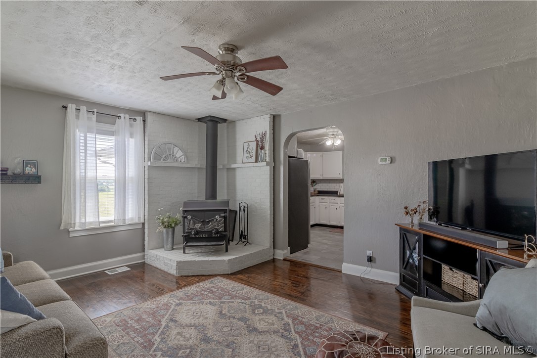 1433 North Luther Road Georgetown, IN 47122 - Photo 4 of 36