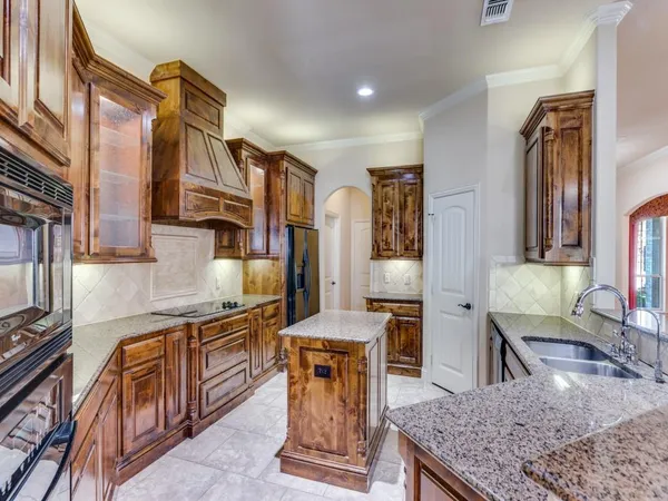 $499,950 | 9332 Wood Duck Drive, Fort Worth, TX 76118