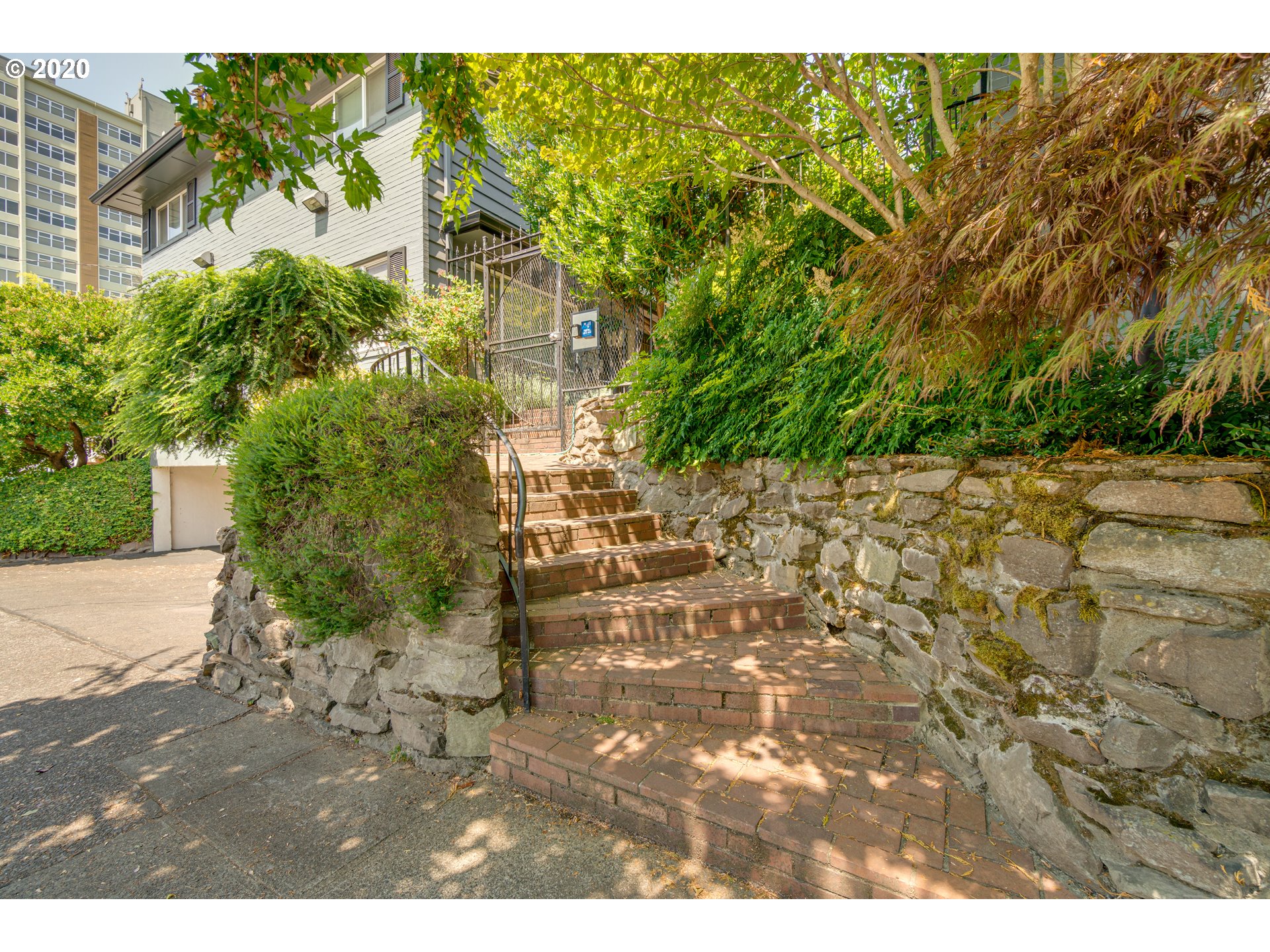 1819 Northeast Multnomah Street Portland, OR 97232 - Photo 21 of 32