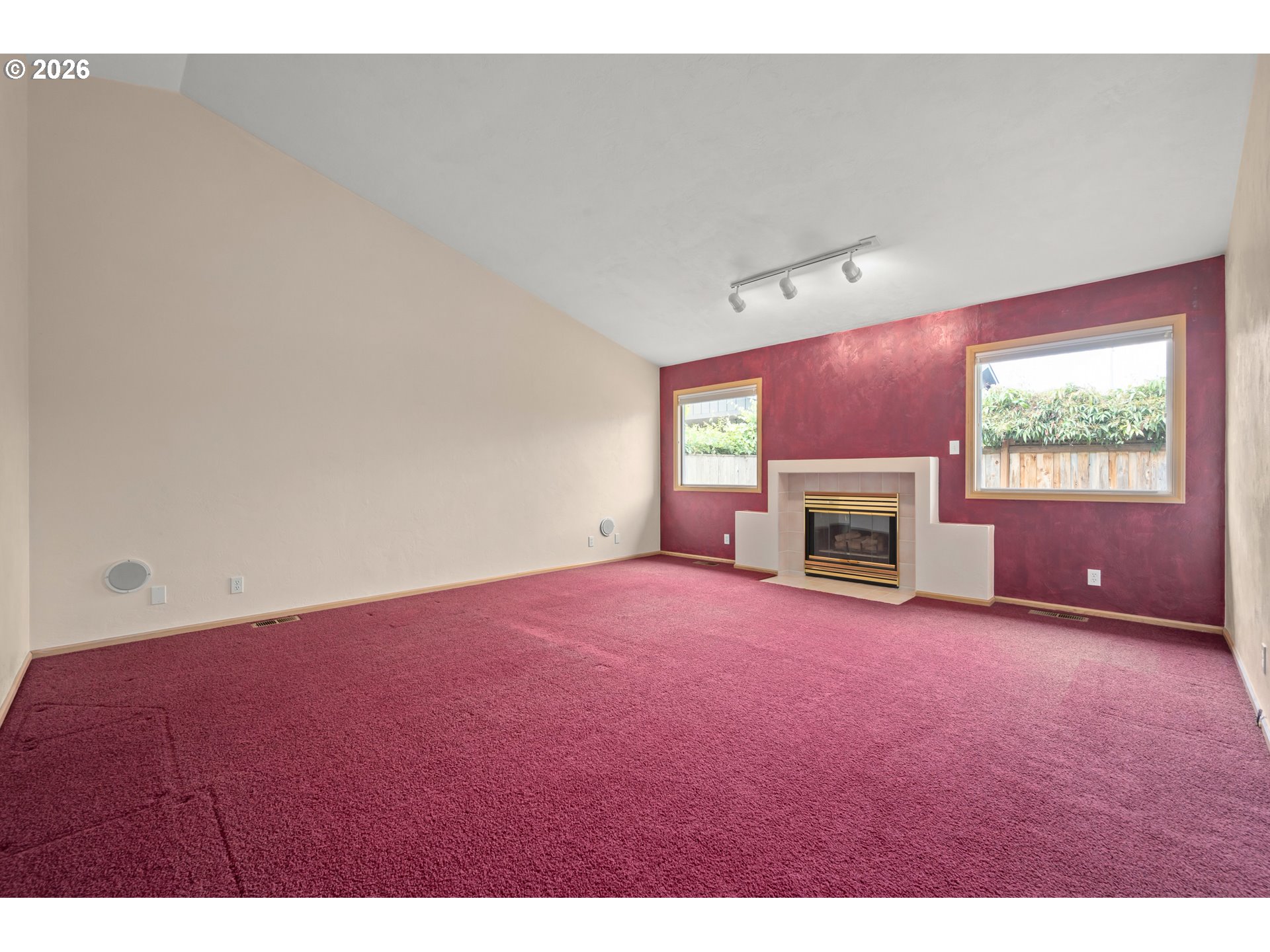 812 Marilyn Court Springfield, OR 97477 - Photo 19 of 48