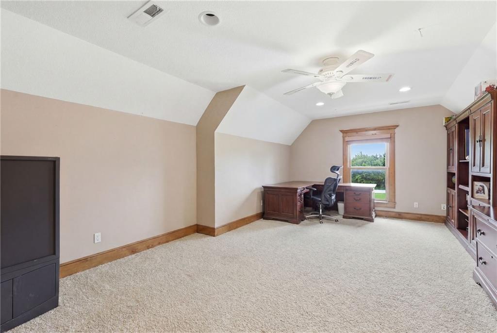 8980 Rowen Road De Soto, KS 66018 - Photo 44 of 69