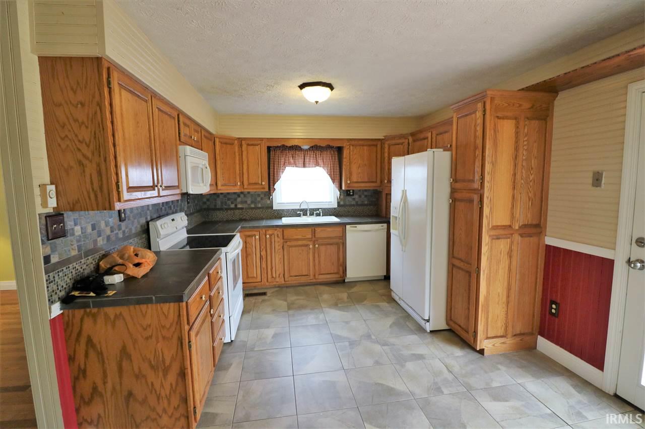 236 Popcorn Road Springville, IN 47462 - Photo 8 of 21