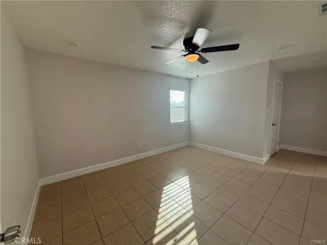 $2,800 | 21889 Mary Street, Perris, CA 92570