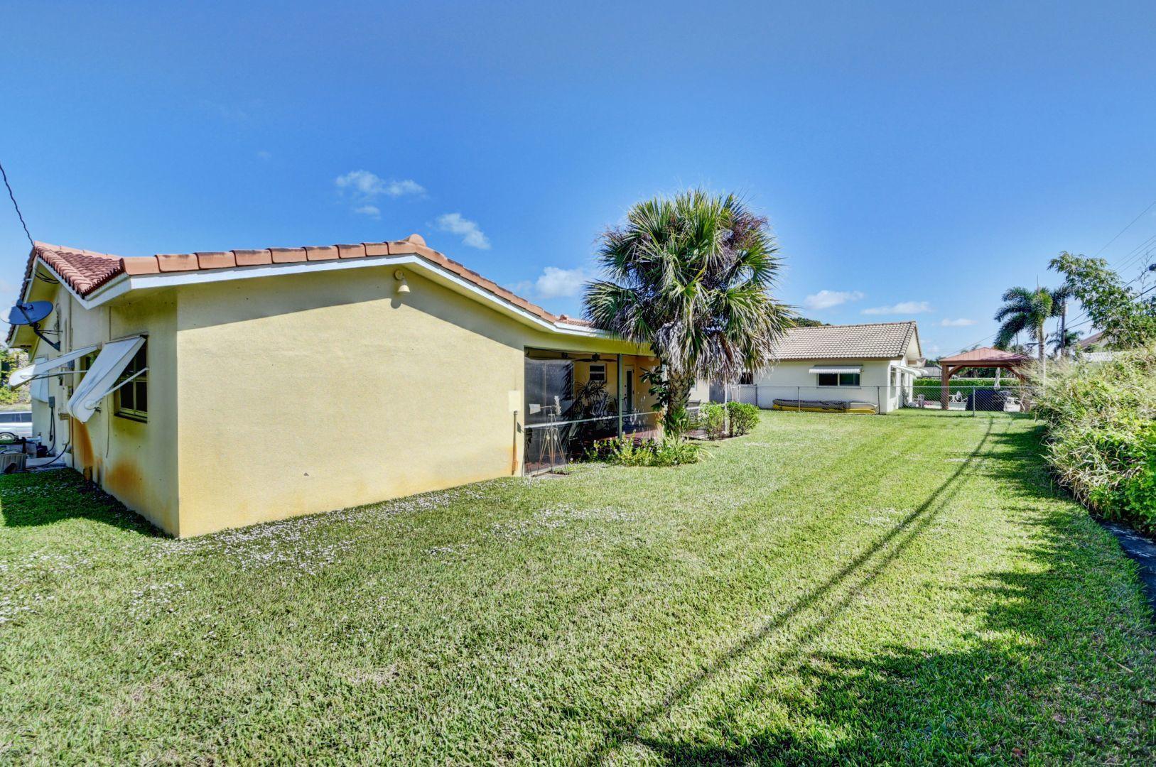 574 Northwest 46th Street Boca Raton, FL 33431 - Photo 27 of 36 43_dsc_6741_2_3_4_5