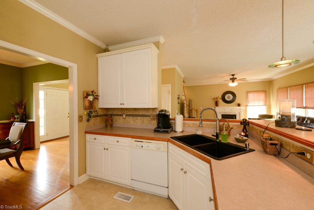 460 Beech Ridge Road Thomasville, NC 27360 - Photo 18 of 49 Gallery Image 18