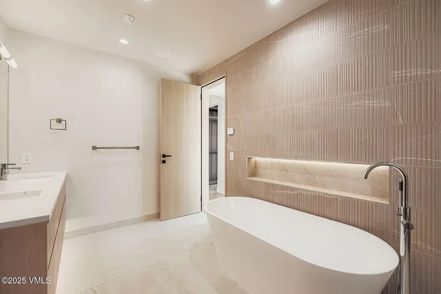 $7,500,000 | 2805 Bald Mountain Road, Unit WEST, Vail, CO 81657