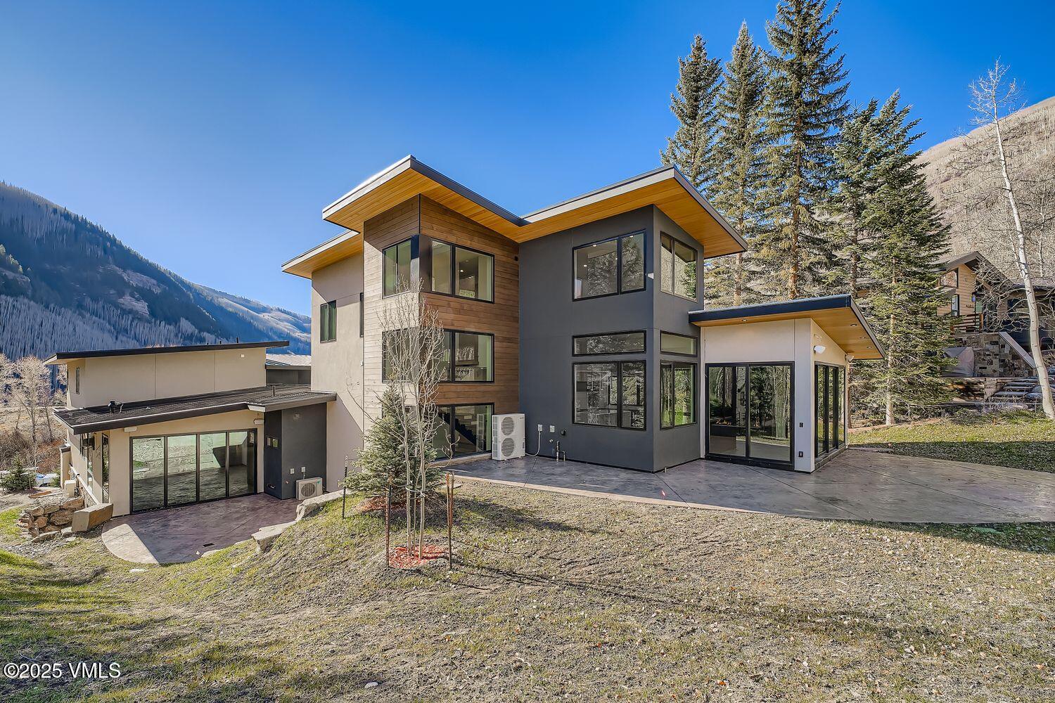 2805 Bald Mountain Road, Unit WEST Vail, CO 81657 - Photo 51 of 54 2805 Bald Mountain Rd - Web Quality - 04