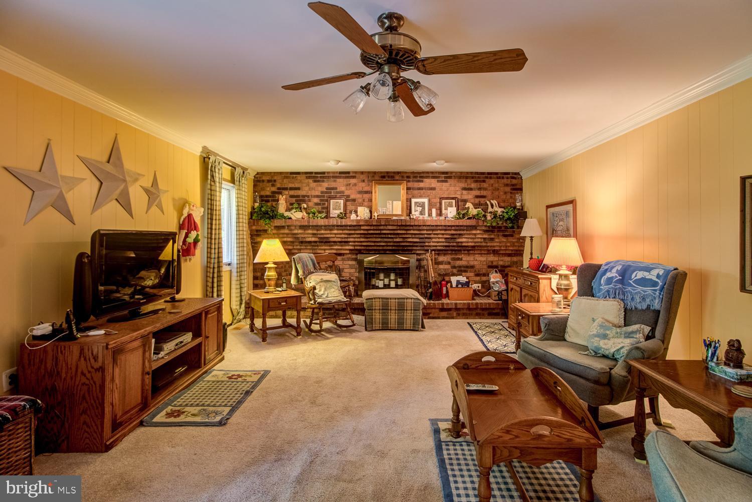 8 John Lenhardt Road Trenton, NJ 08690 - Photo 20 of 41