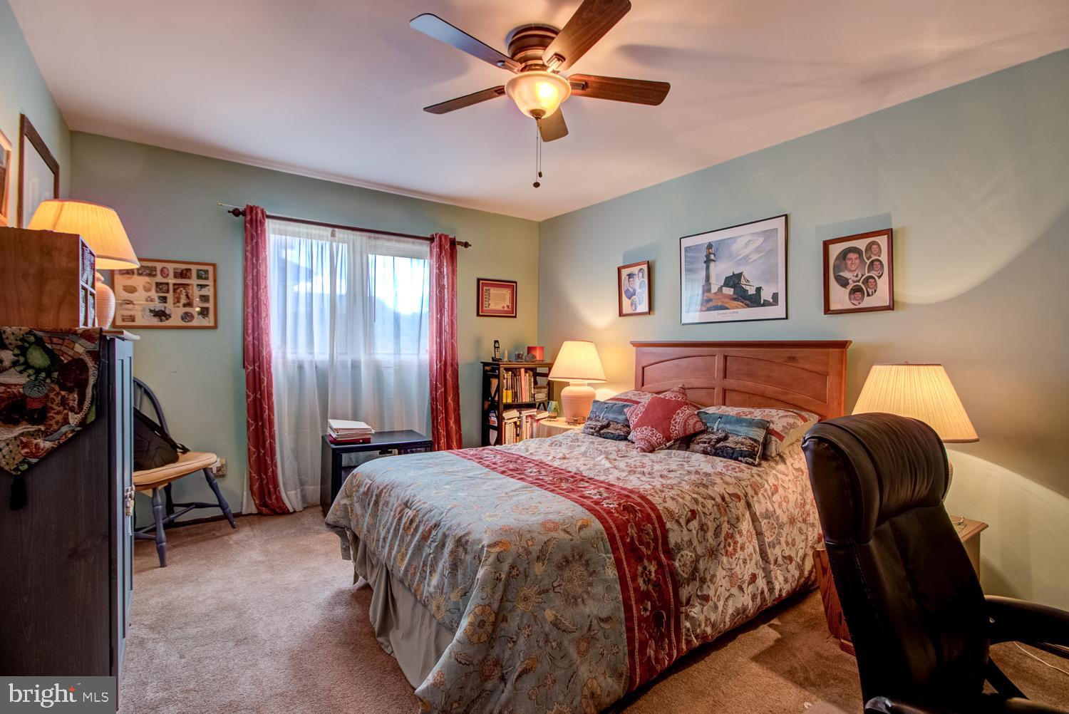 8 John Lenhardt Road Trenton, NJ 08690 - Photo 24 of 41