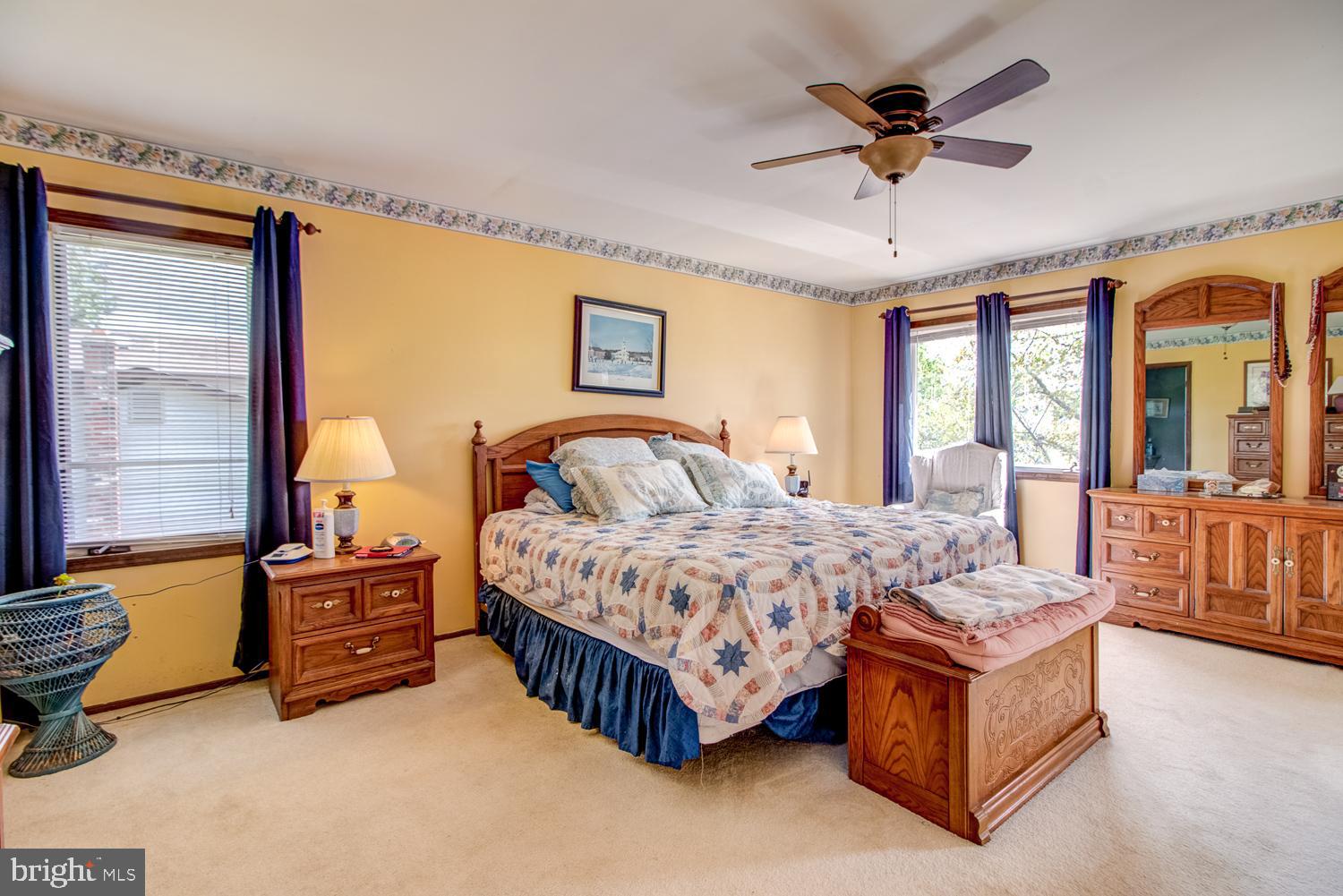 8 John Lenhardt Road Trenton, NJ 08690 - Photo 29 of 41