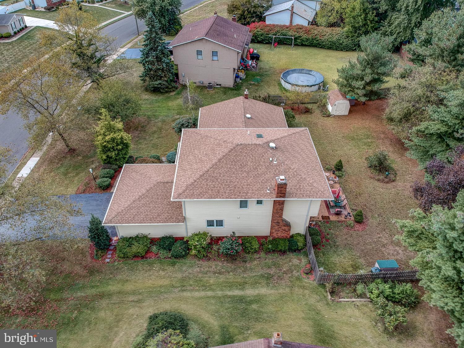 8 John Lenhardt Road Trenton, NJ 08690 - Photo 7 of 41
