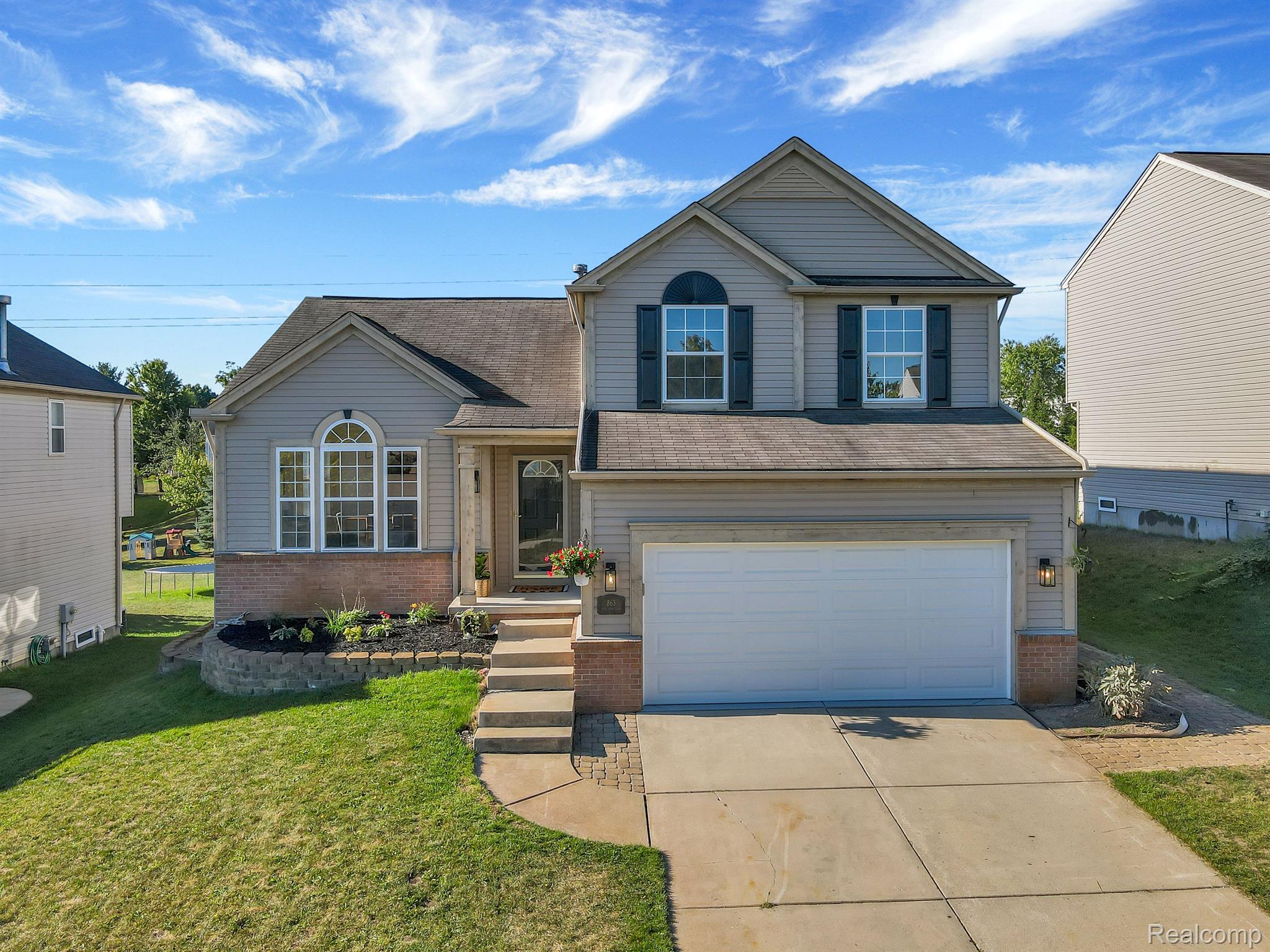863 Deer Run Lake Road Holly, MI 48442 - Photo 1 of 33 Front View