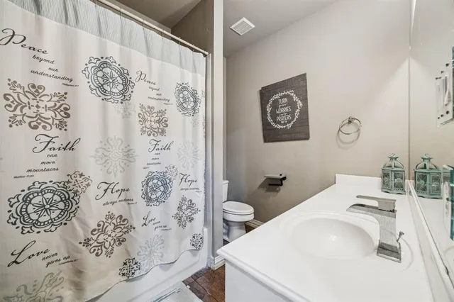 $699,999 | 6328 Creek Bluff Court, Sachse, TX 75048