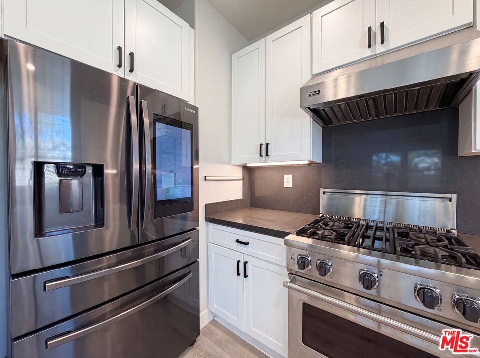 29206 Rio Lobo Way Valencia, CA 91354 - Photo 10 of 22 Gallery Image 10