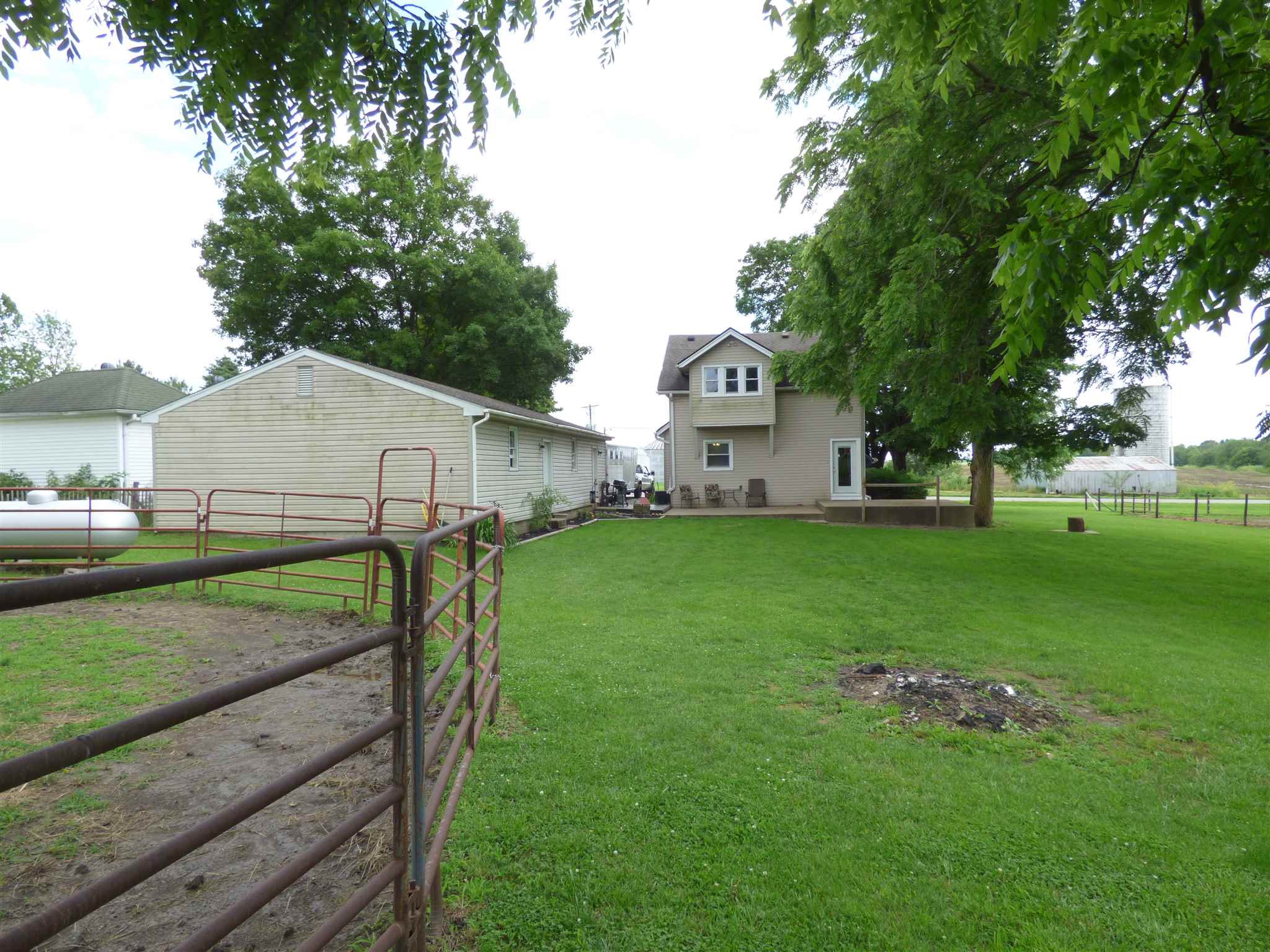 3440 East Michigantown Road Frankfort, IN 46041 - Photo 4 of 25 Gallery Image 4