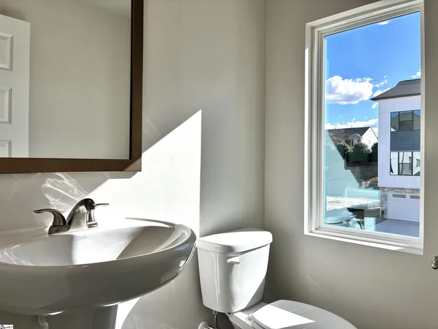 $327,275 | 11 Pikewood Lane, Greenville, SC 29607